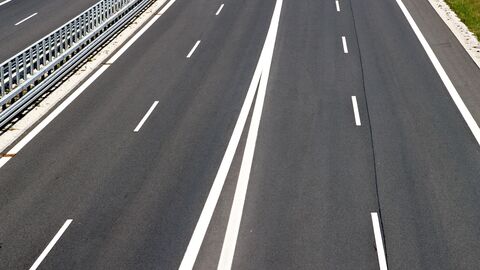Straßenrecht und Planfeststellung Autobahn