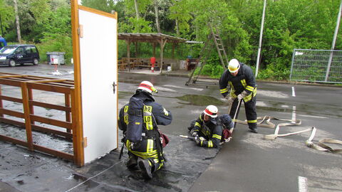 Szene während der Feuerwehrleistungsübung Szene während der Feuerwehrleistungsübung