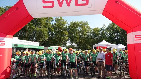 Start der Tour der Hoffnung Start der Tour der Hoffnung