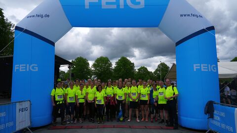 Gruppenbild Gießener Firmenlauf 2023 Gruppenbild Gießener Firmenlauf 2023