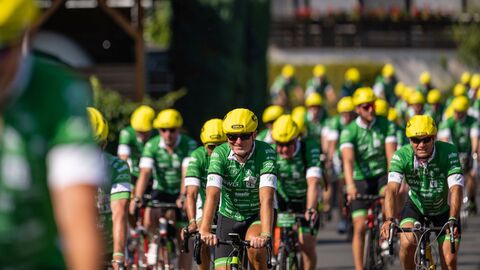 Tour der Hoffnung Fahrradfahrer bei der Tour der Hoffnung