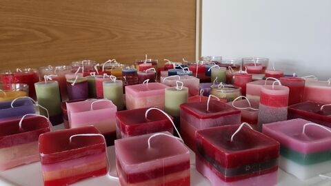 Kerzen in verschiedenen Farben