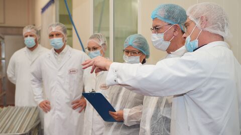 RP Ullrich besucht Stumpf Gruppe in Großen-Buseck